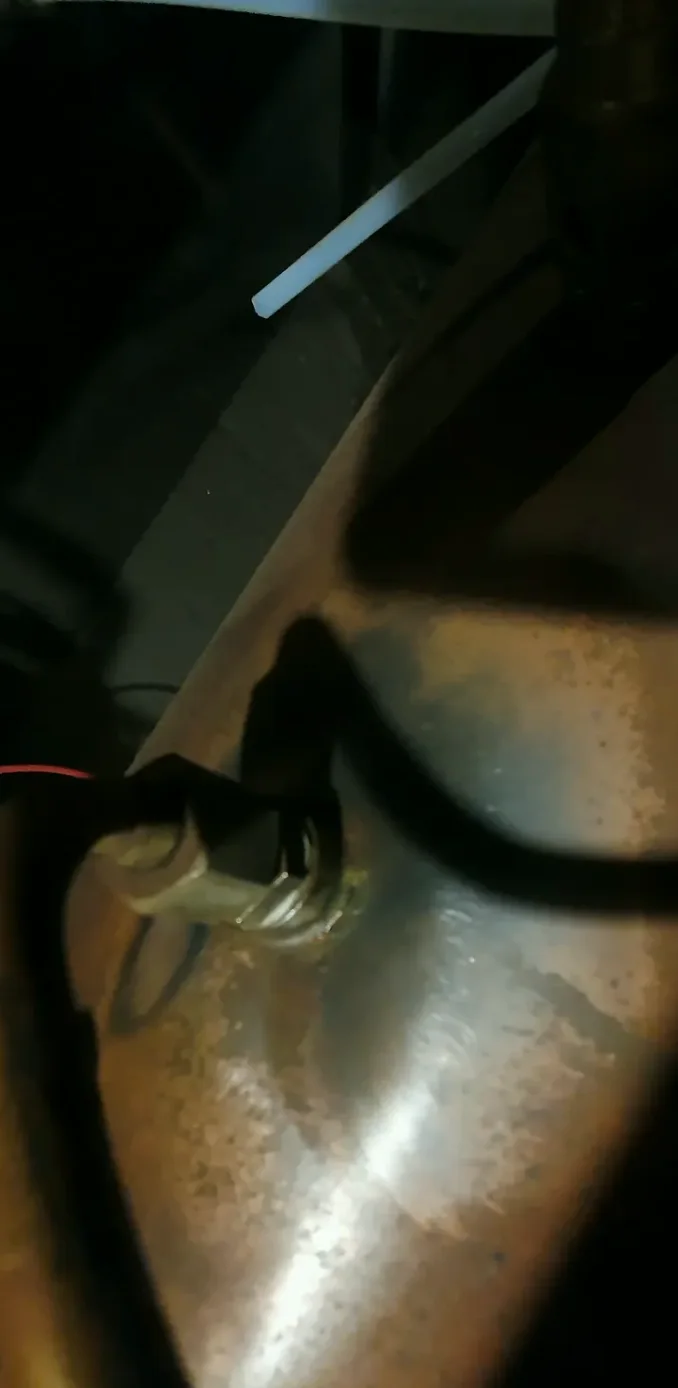 현장 커피머신 원두기계 용접 시공 사진 2