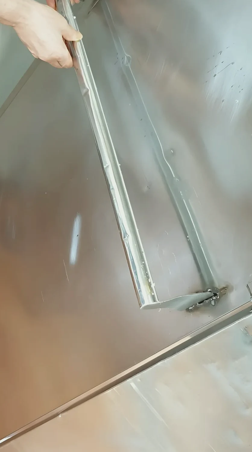 현장 배식카트 용접 시공 사진 2