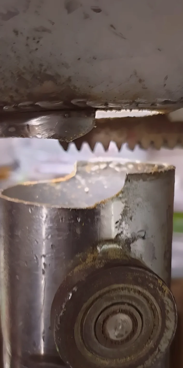 현장 산업기계 용접 시공 사진 2