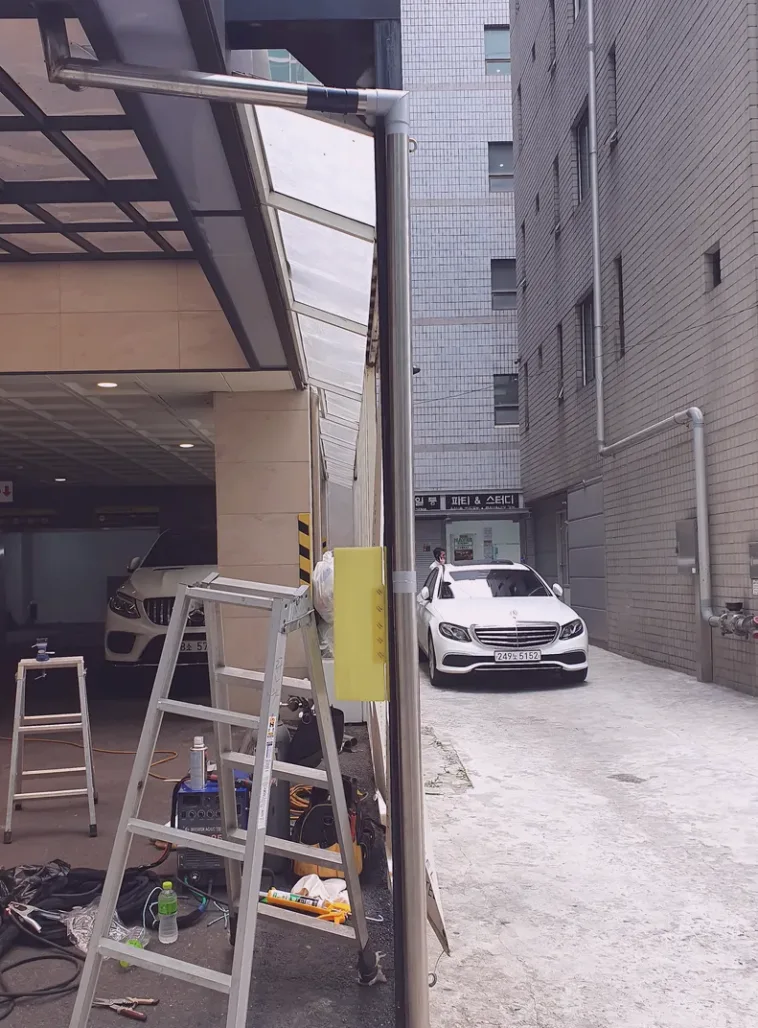 읍내동 우수관 외벽배관 용접 시공 사진 3