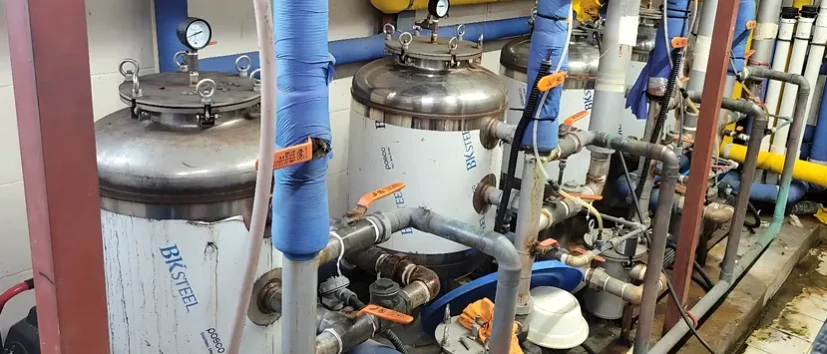 현장 수영장 여과 탱크 용접 시공 사진 4