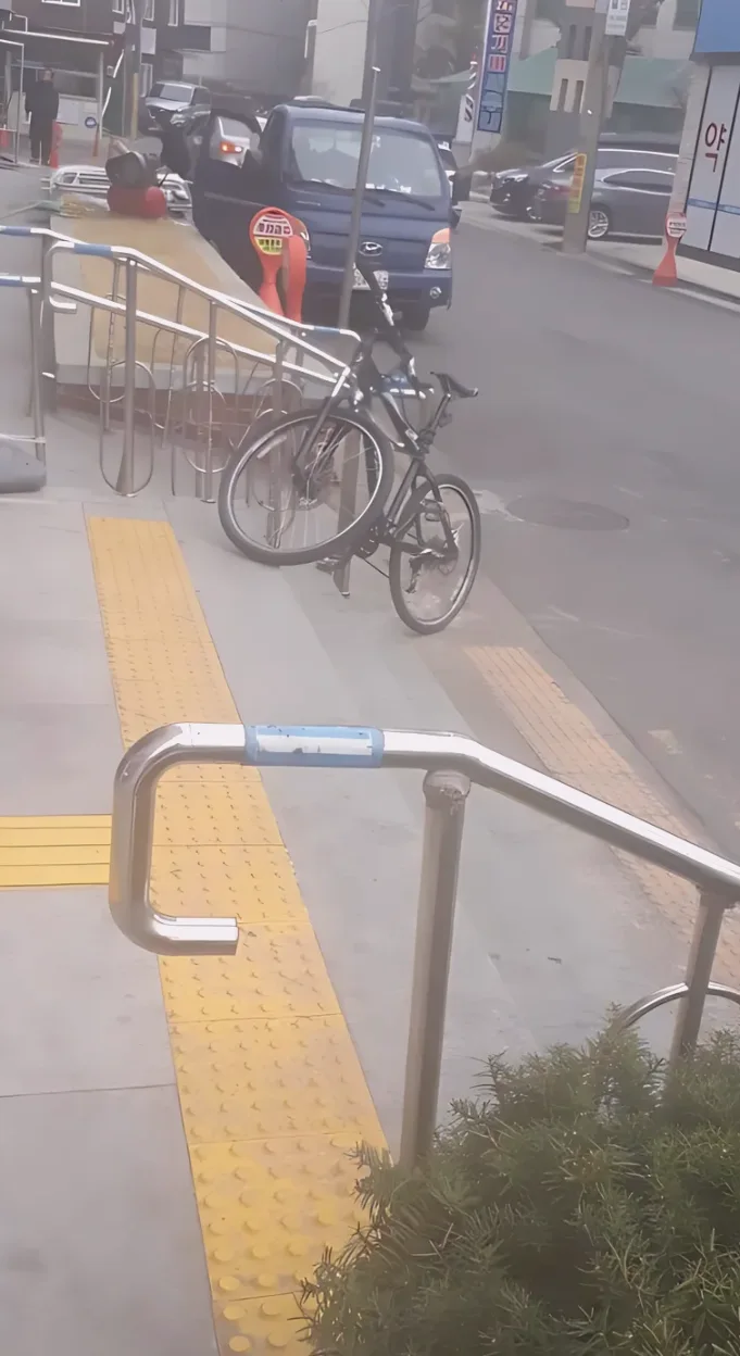 현장 일반 난간용접 시공 사진 3