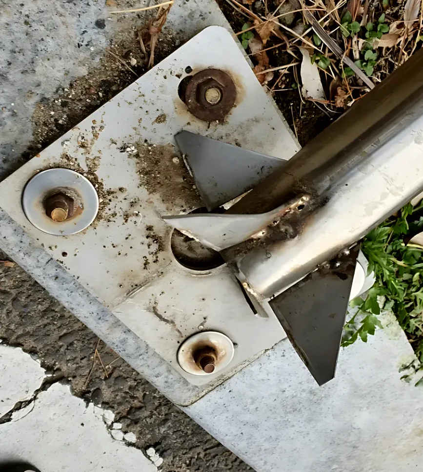 해미면 안내판 간판 용접 시공 사진 2