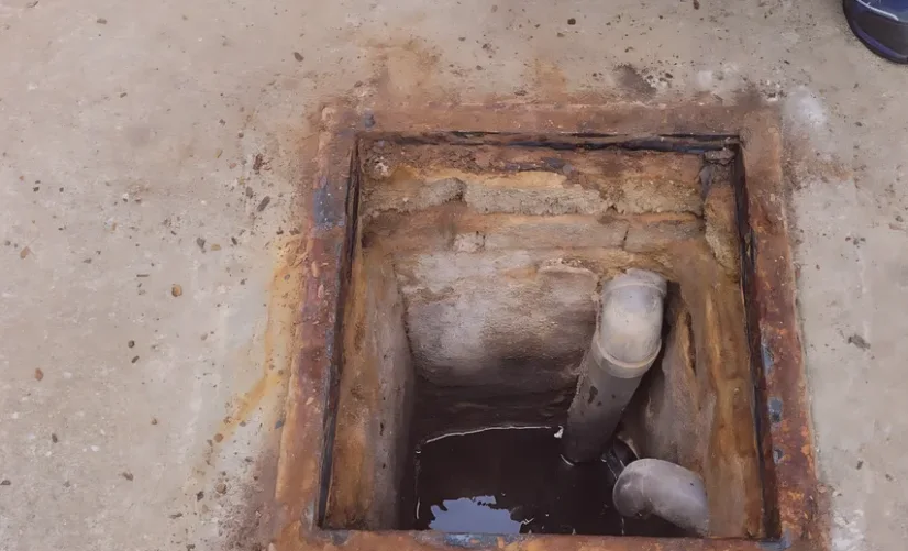 현장 구조물 바닥 계단 용접 시공 사진 3