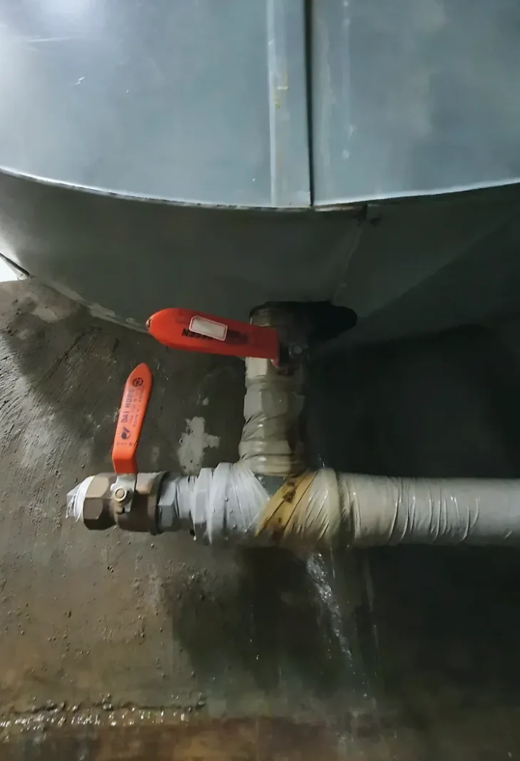 이동 온수 탱크용접 시공 사례