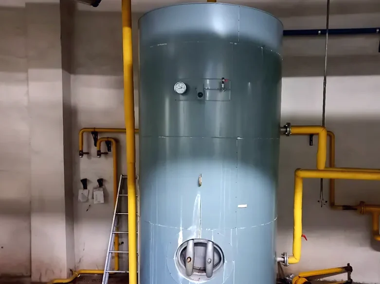 현장 온수 탱크용접 시공 사진 4